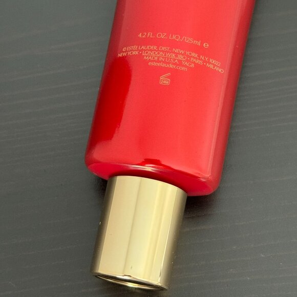 Estee Lauder Nutritious Radiant Vitality 2-in-1 Foam Cleanser - Picture 10 of 16